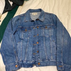 Madewell denim jacket large